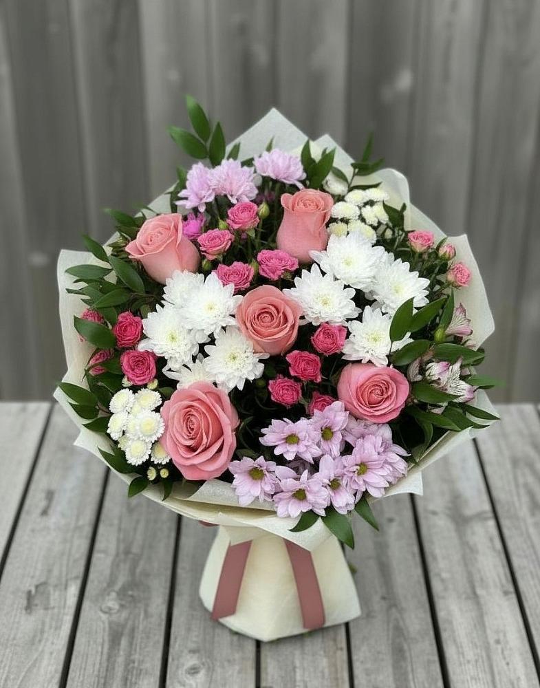 Букет цветов из: Альстромерии, Гвоздики, Розы и Хризантемы в Фокино Брянской области