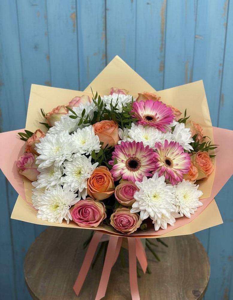 Букет цветов из: Розы, Герберы и Хризантемы в Фокино Брянской области