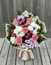 Букет цветов из:  Альстромерии, Гвоздики, Розы и Хризантемы в Фокино Брянской области