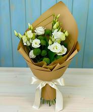 Букет цветов из:  Хризантемы и Лизиантусы #REPLACE_PRED# Фокино Брянской области