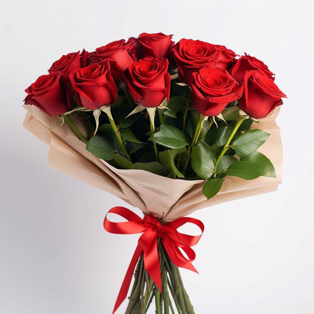 Букет 11 Красных роз Эдлесс Лав в Фокино Брянской области